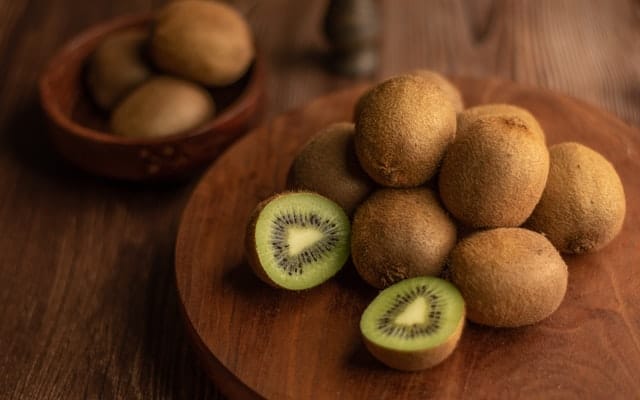 L'origine et les bienfaits des kiwis